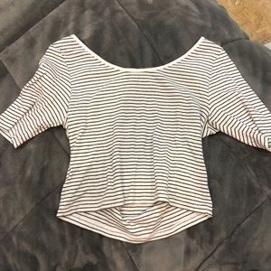 White striped shirt sleeve cropped tee